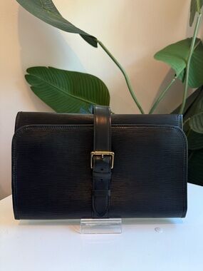 Louis Vuitton ‘Epi Trousse Priant Clutch Bag’
